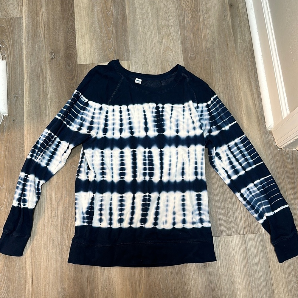Women’s crew neck